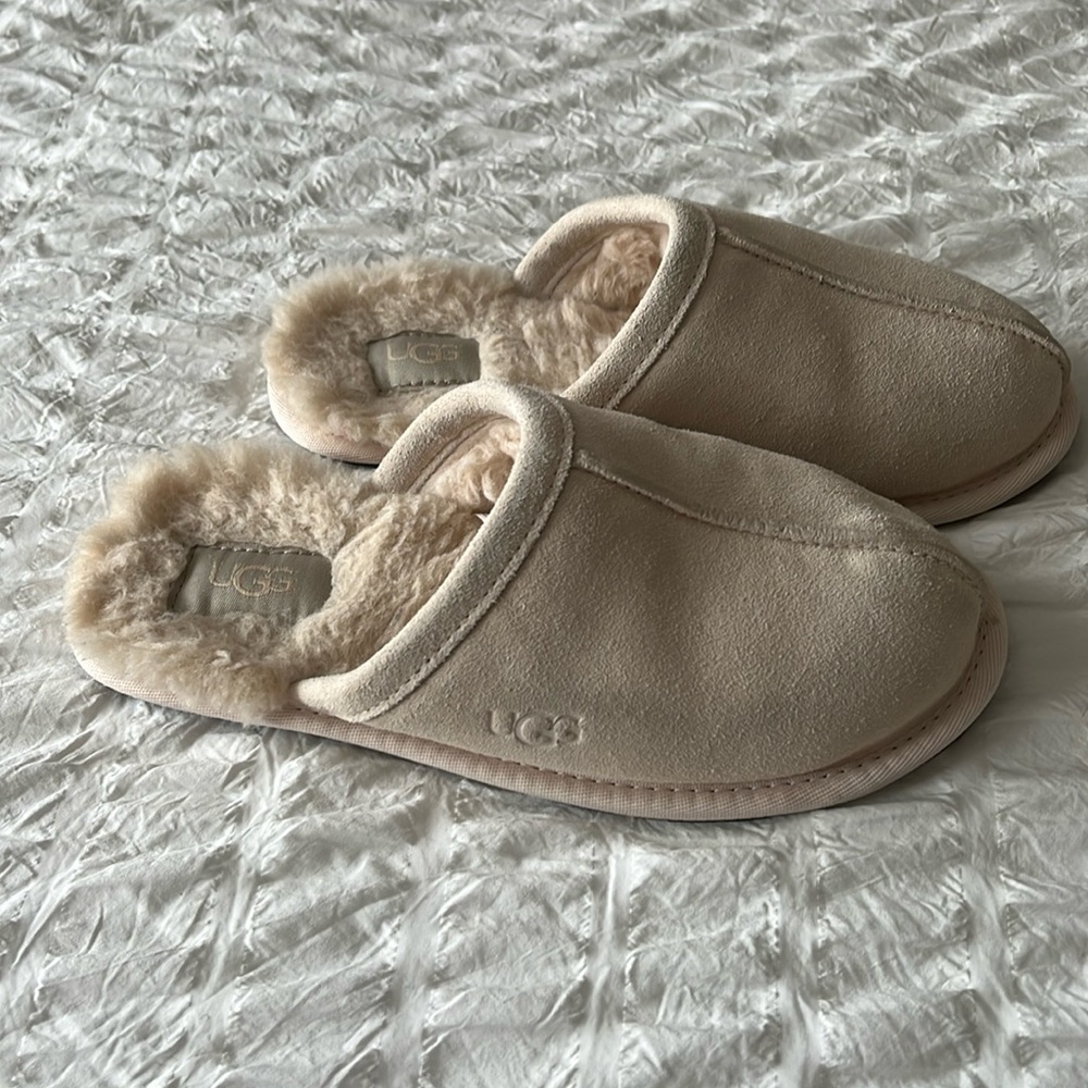 Ugg slippers
